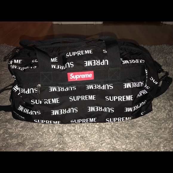 Supreme | Bags | Authentic Supreme 3m Reflective Repeat Duffle Bag Supreme | Bags | Authentic Supreme 3m Reflective Repeat Duffle Bag